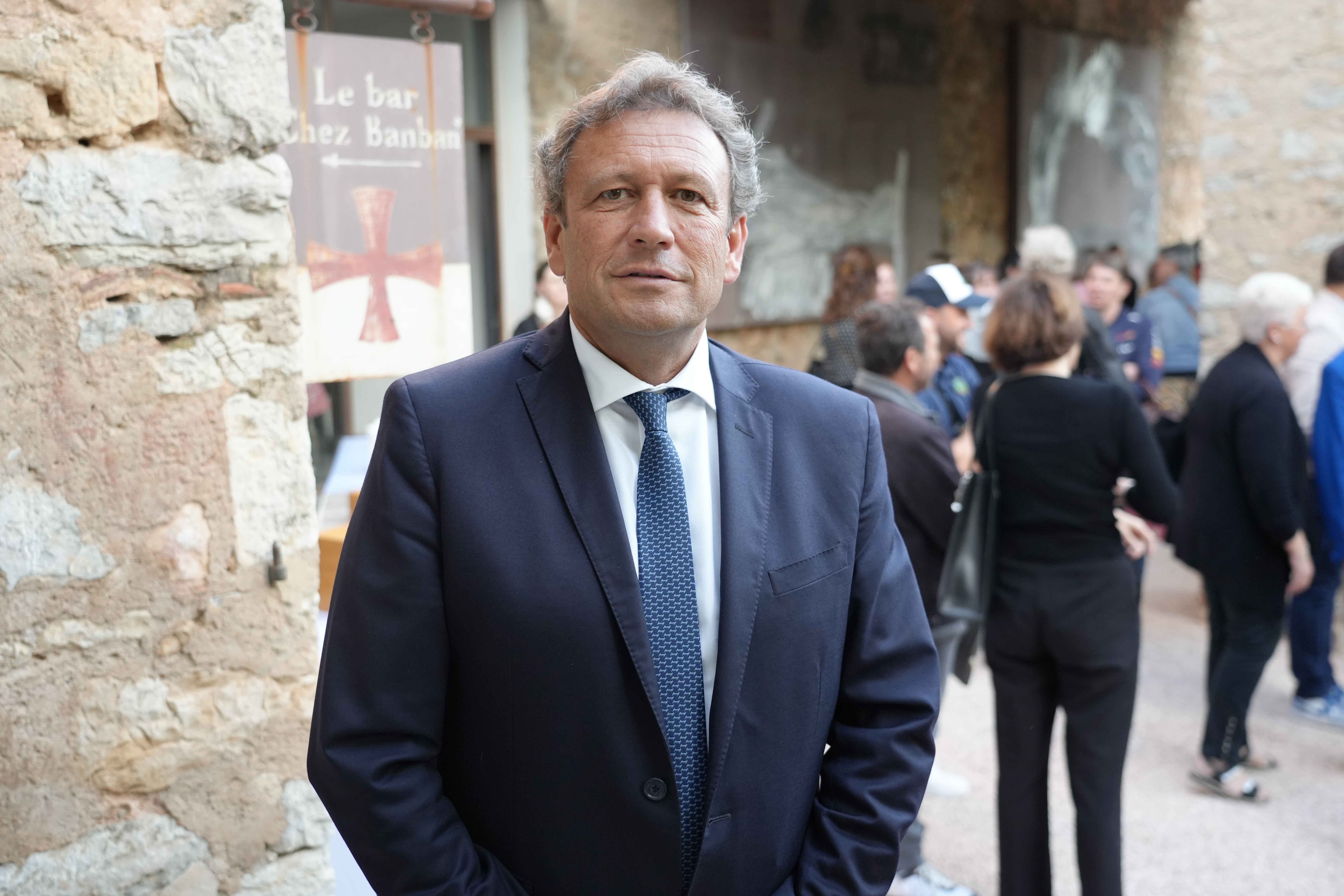 &copy;Fran&ccedil;ois de Canson_pr&eacute;sident CRT.JPG (7.65 MB)