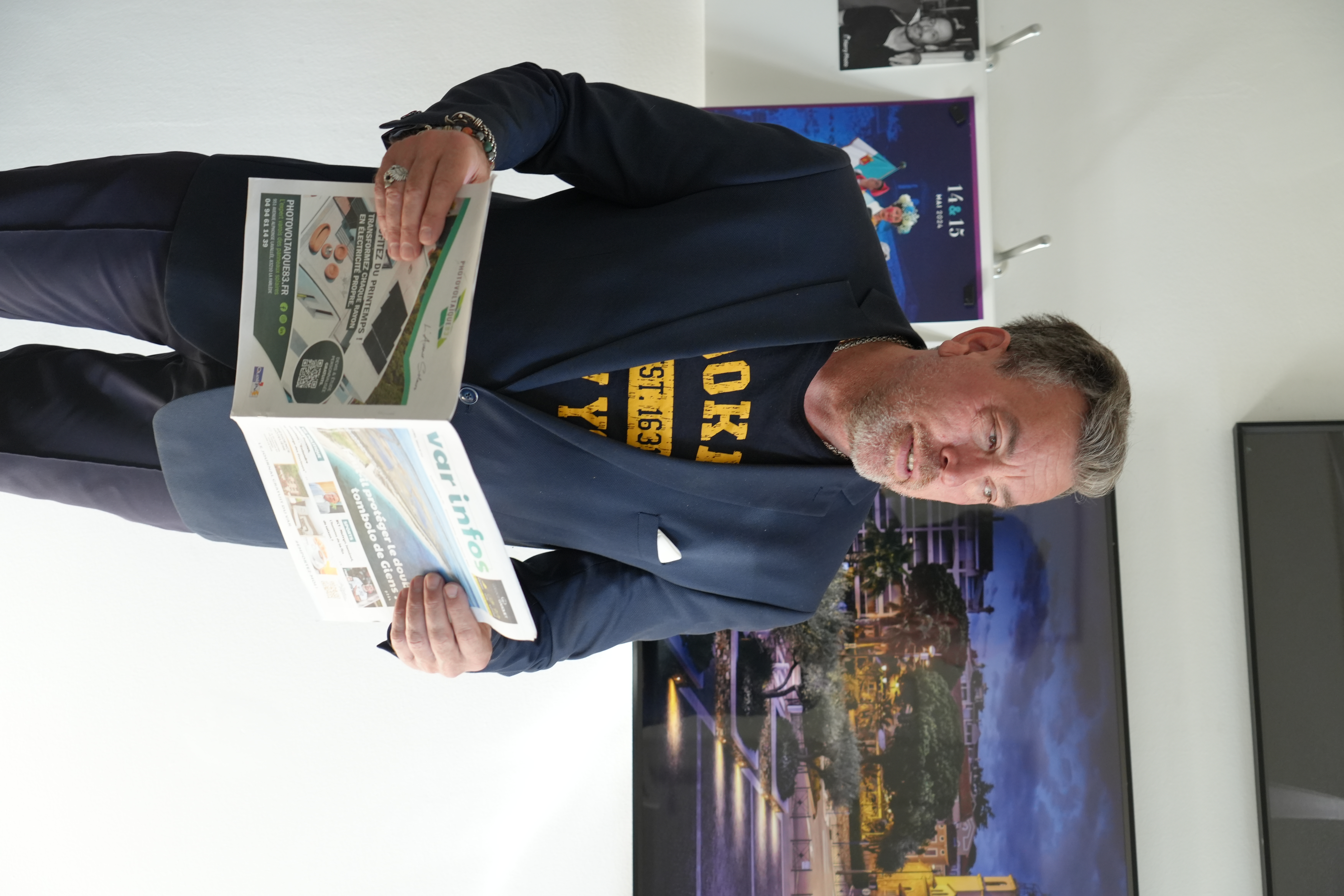 &copy;varinfos_vincent morisse.JPG (6.68 MB)