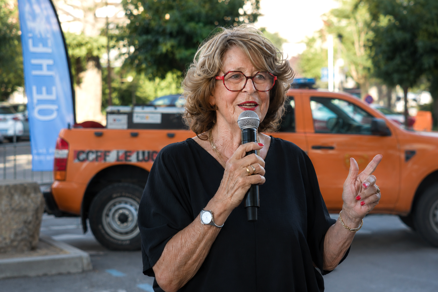 &Eacute;lisabeth Mariottini-maire du Luc-en-Provence &copy; Conrad Eberhaerd.JPG.png (2.23 MB)