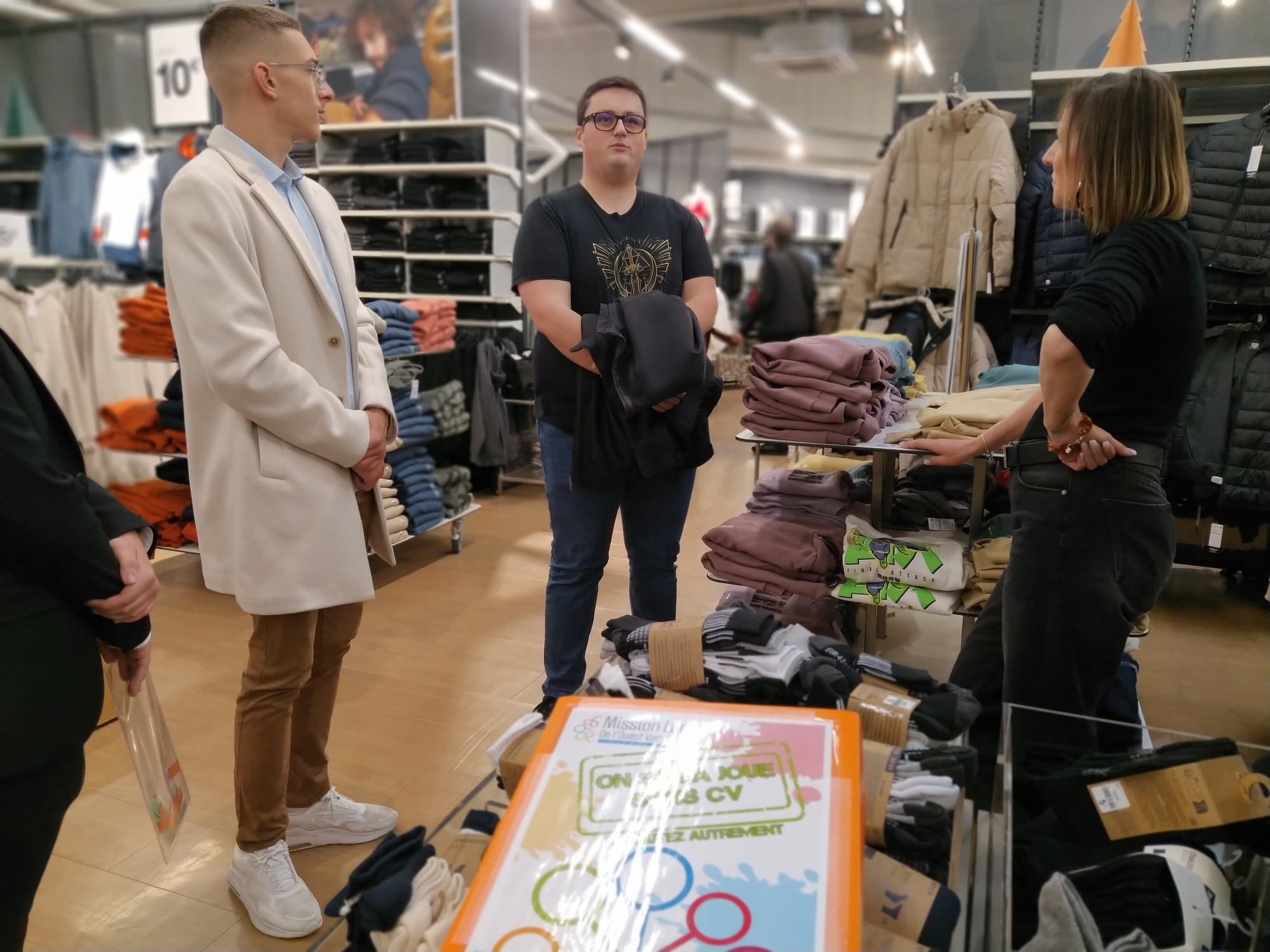 1000001850.jpg (249 KB)