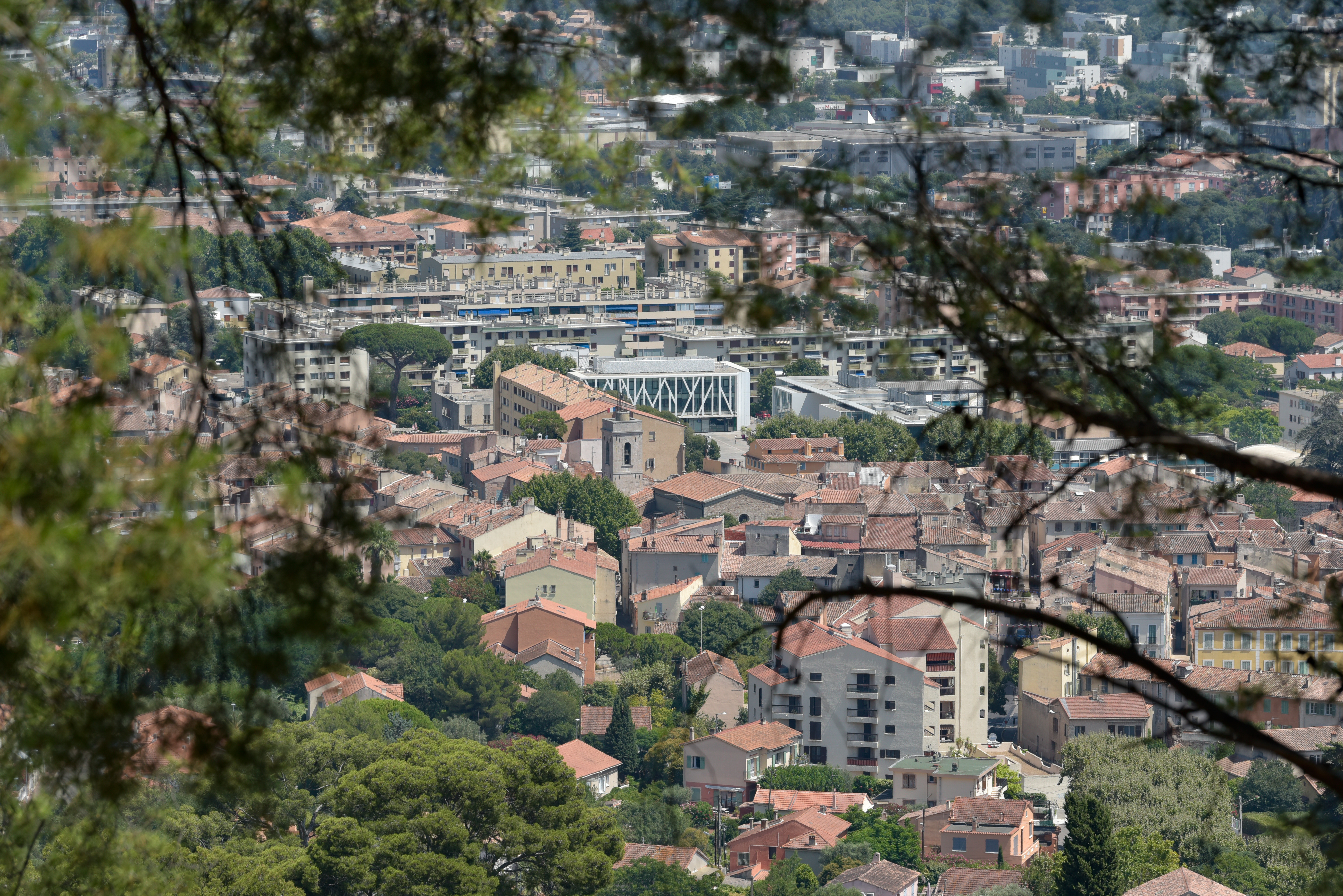 20200723_Vue_Ville village centr ville (5).jpg (6.50 MB)