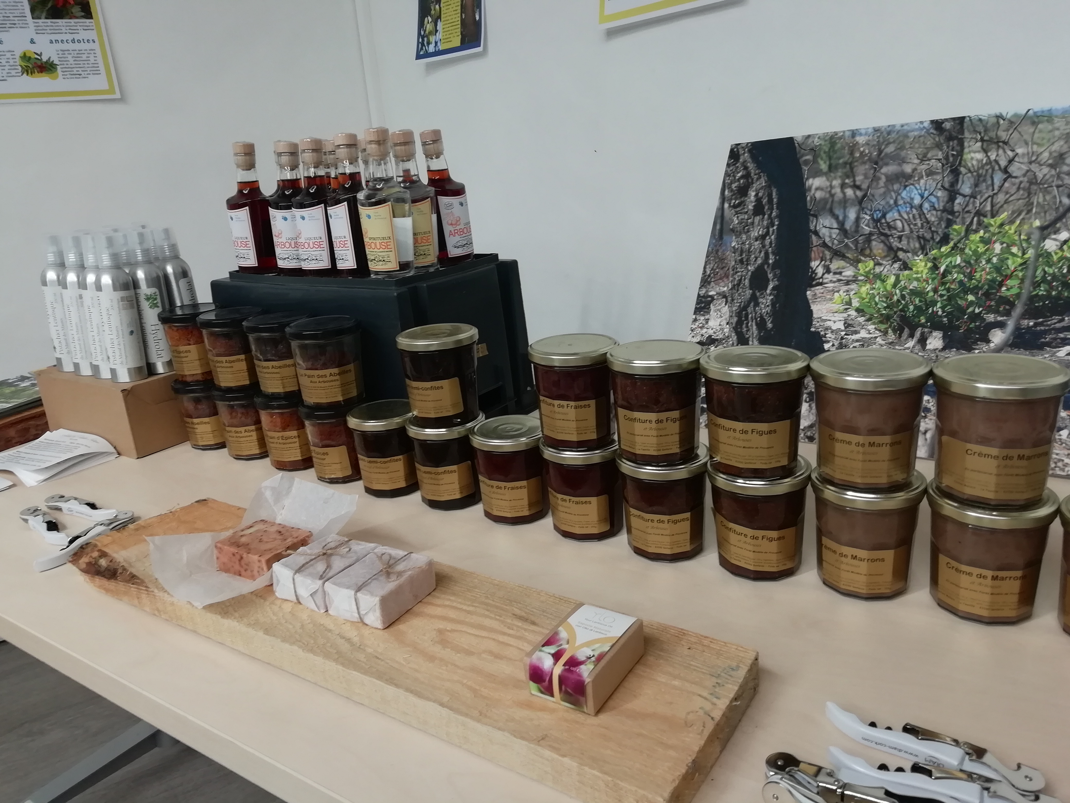 20220620_Produits_arbouses (1).jpg (2.85 MB)