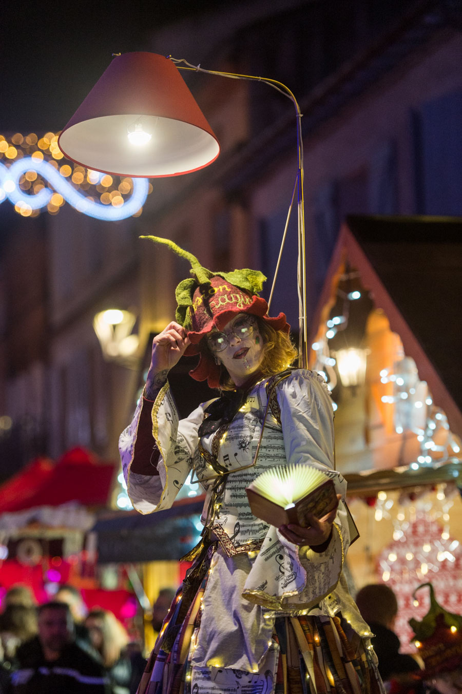 5449_MarcheNoel_Ve.jpg (274 KB)