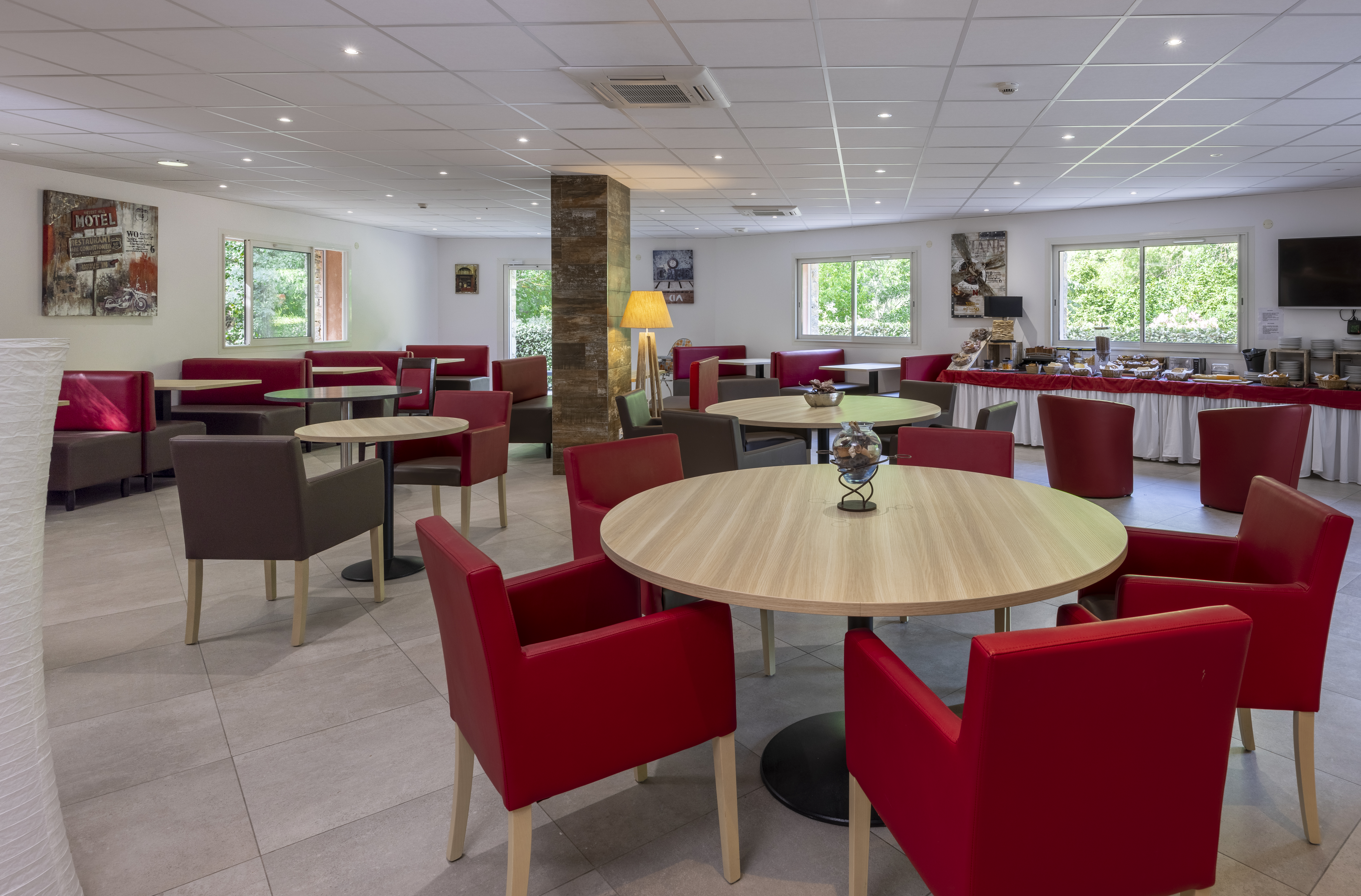 8315-city-FR-hyères-nord-petit-dejeuner-13.jpg (19.68 MB)