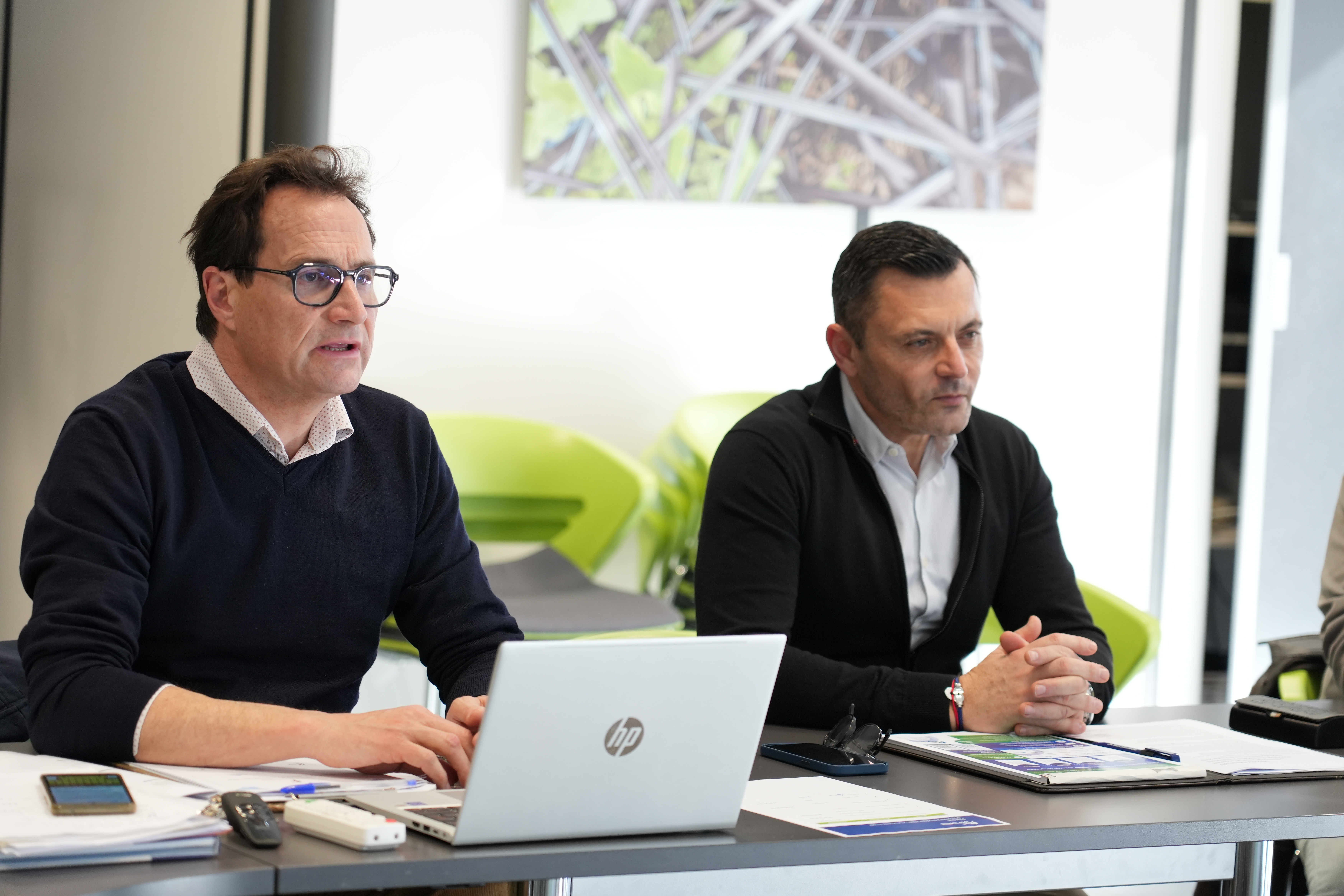 DSC00040.JPG (6.17 MB)