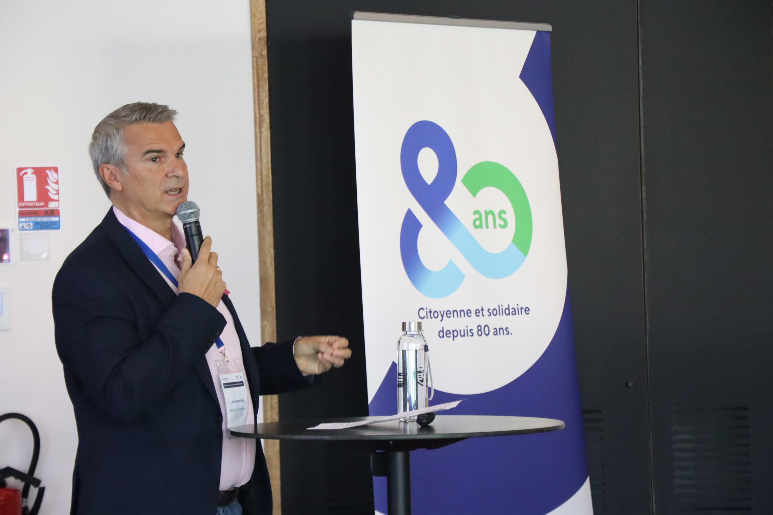 IMG_3501.JPG (912 KB)