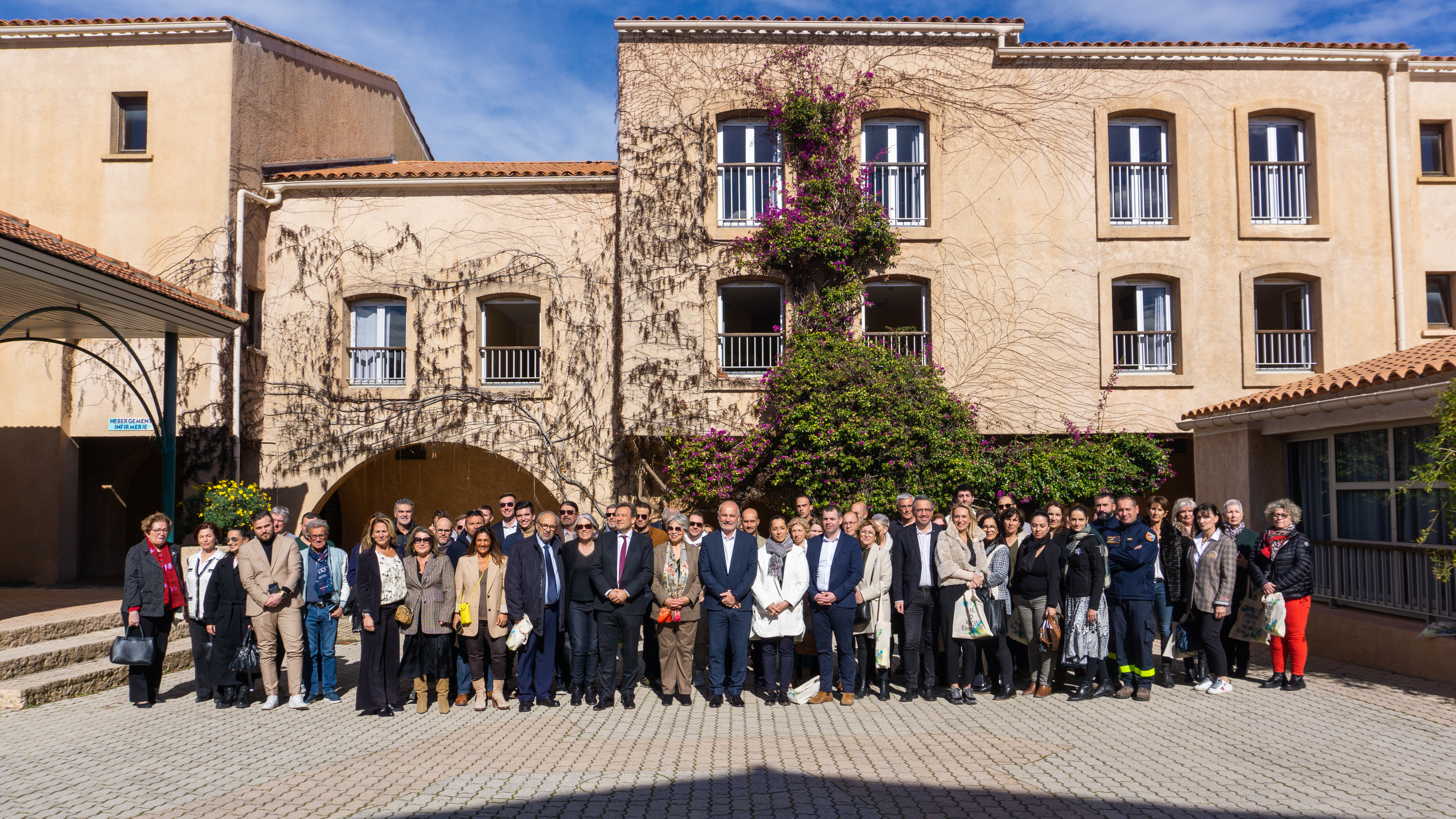 Lancement officiel des activit&eacute;s d'&eacute;t&eacute; de l'Odel Var.jpg (14.26 MB)