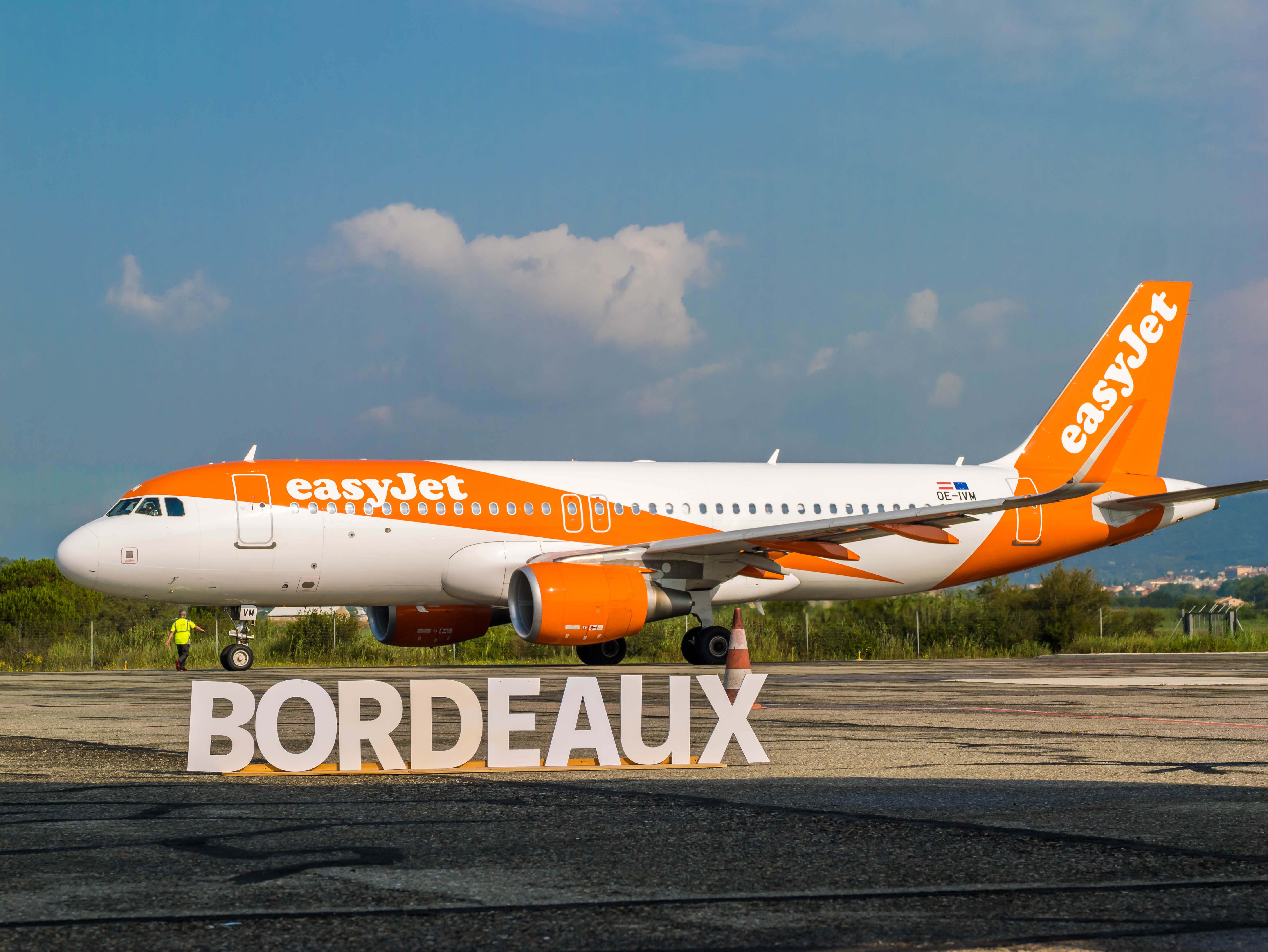 Photo 2.jpg (1.42 MB)