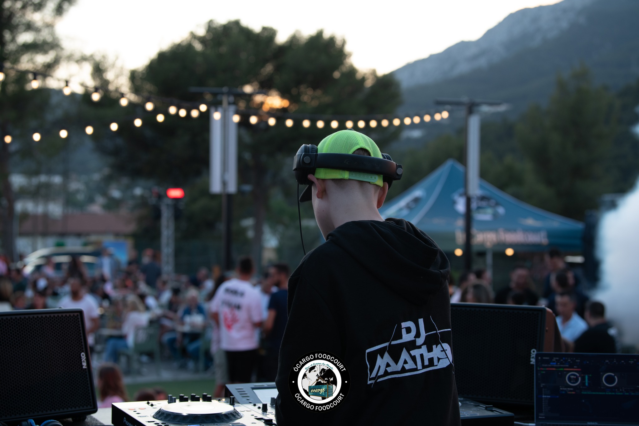 Soir&eacute;es DJ &eacute;t&eacute; comme hiver sont propos&eacute;es par le &Ocirc; Cargo Food Court La Garde (photo DR &Ocirc; Cargo).jpg (347 KB)