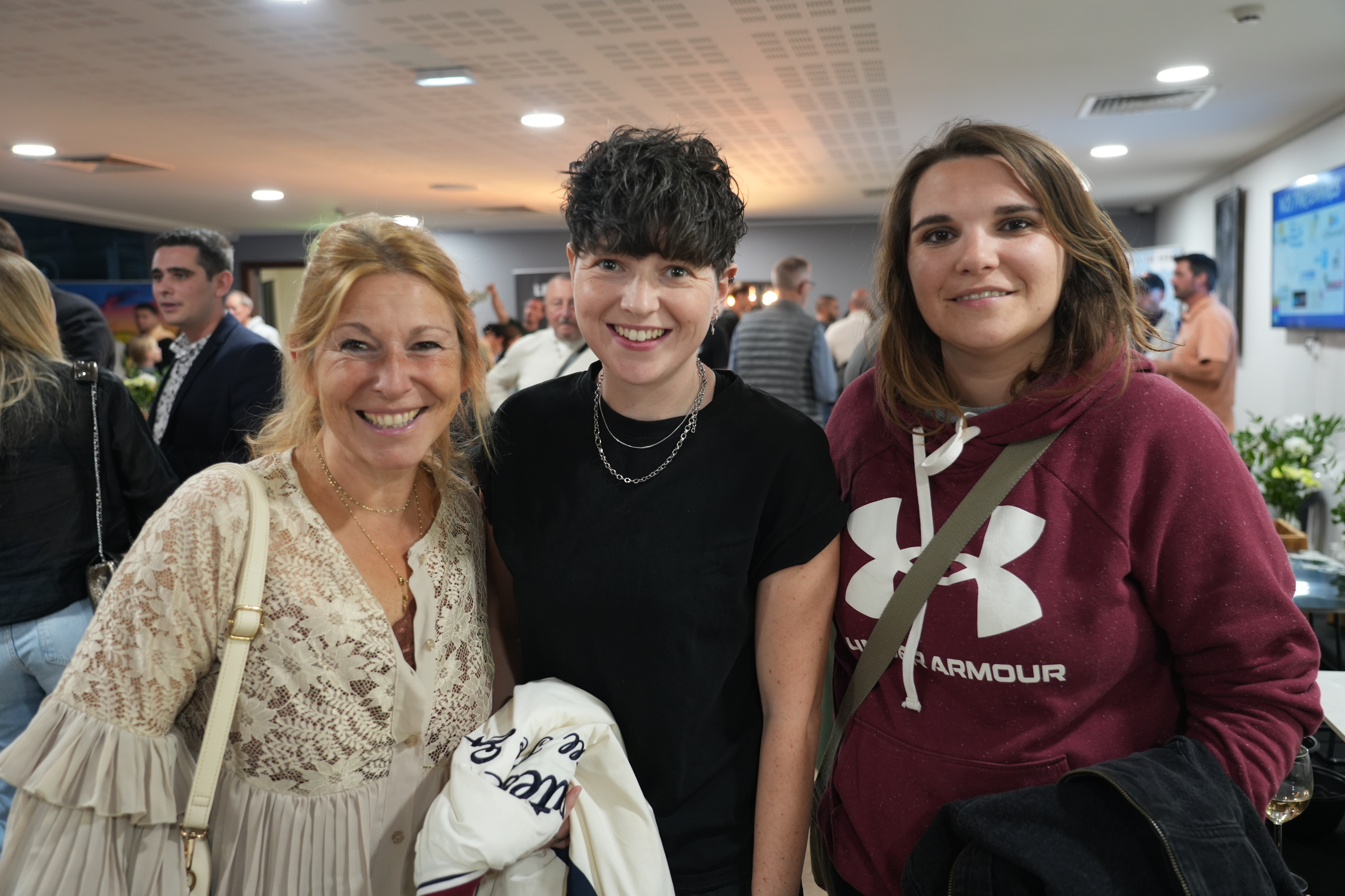 VIP02439.JPG (7.54 MB)