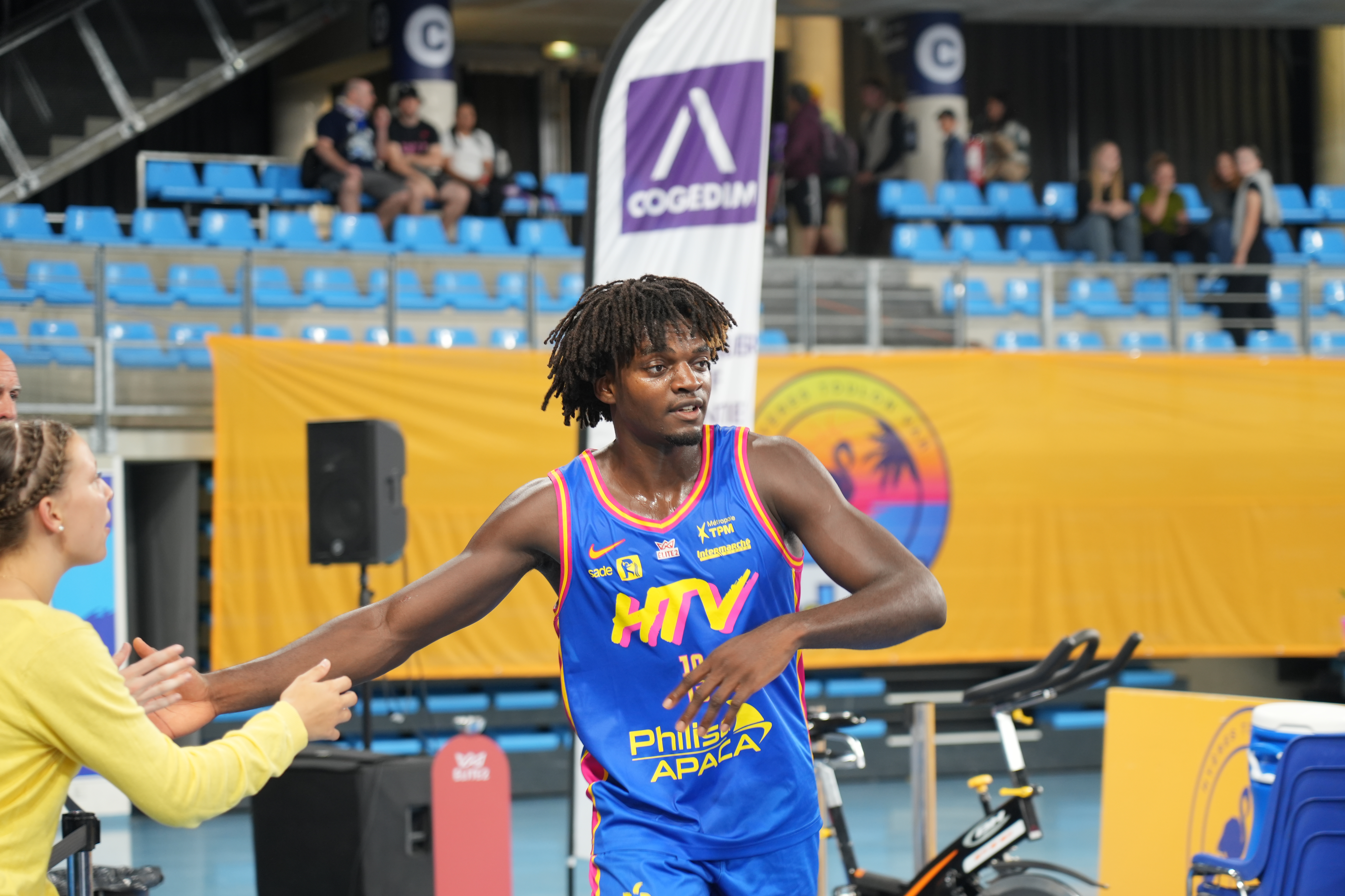 VIP02607.JPG (7.13 MB)