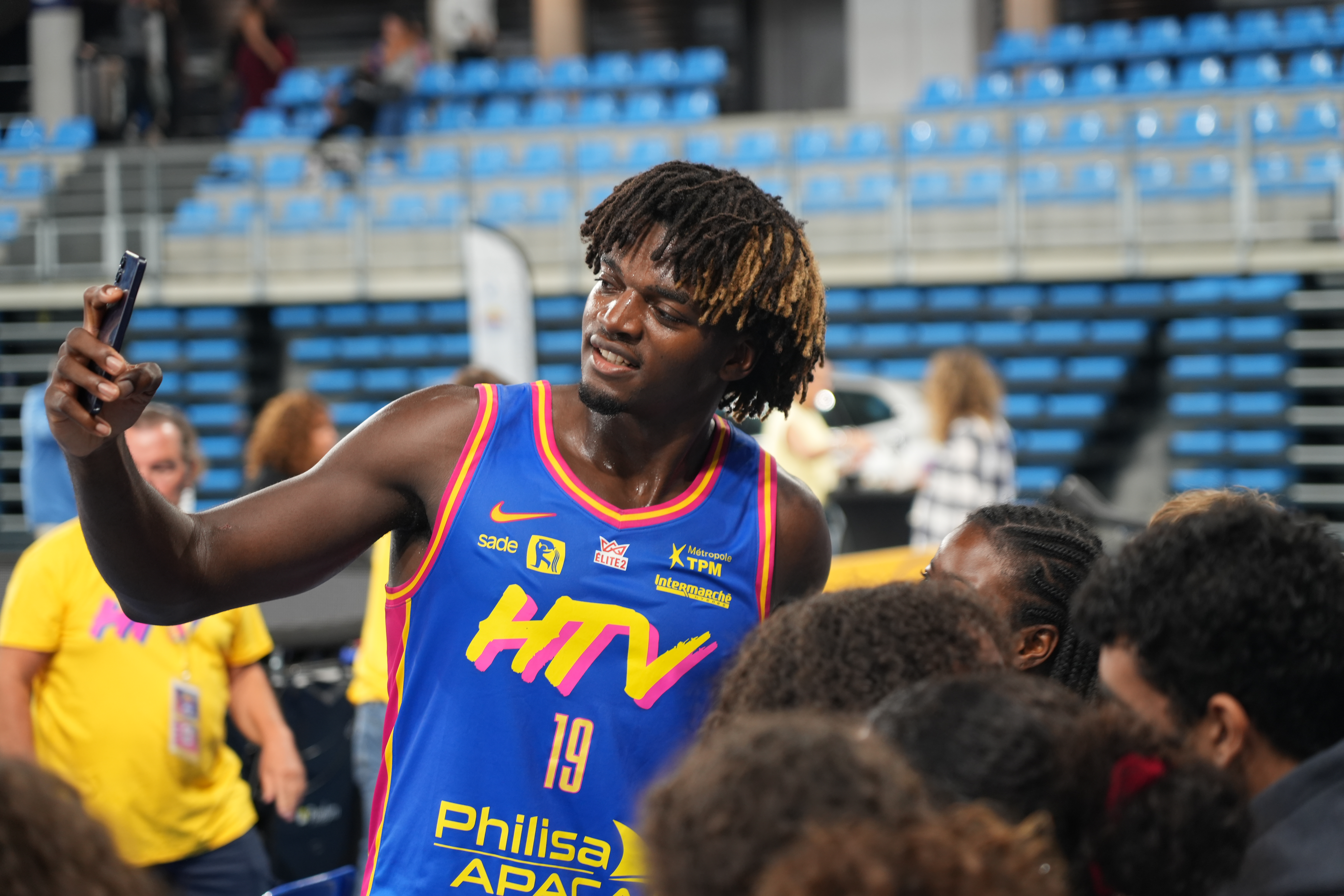 VIP02613.JPG (7.36 MB)