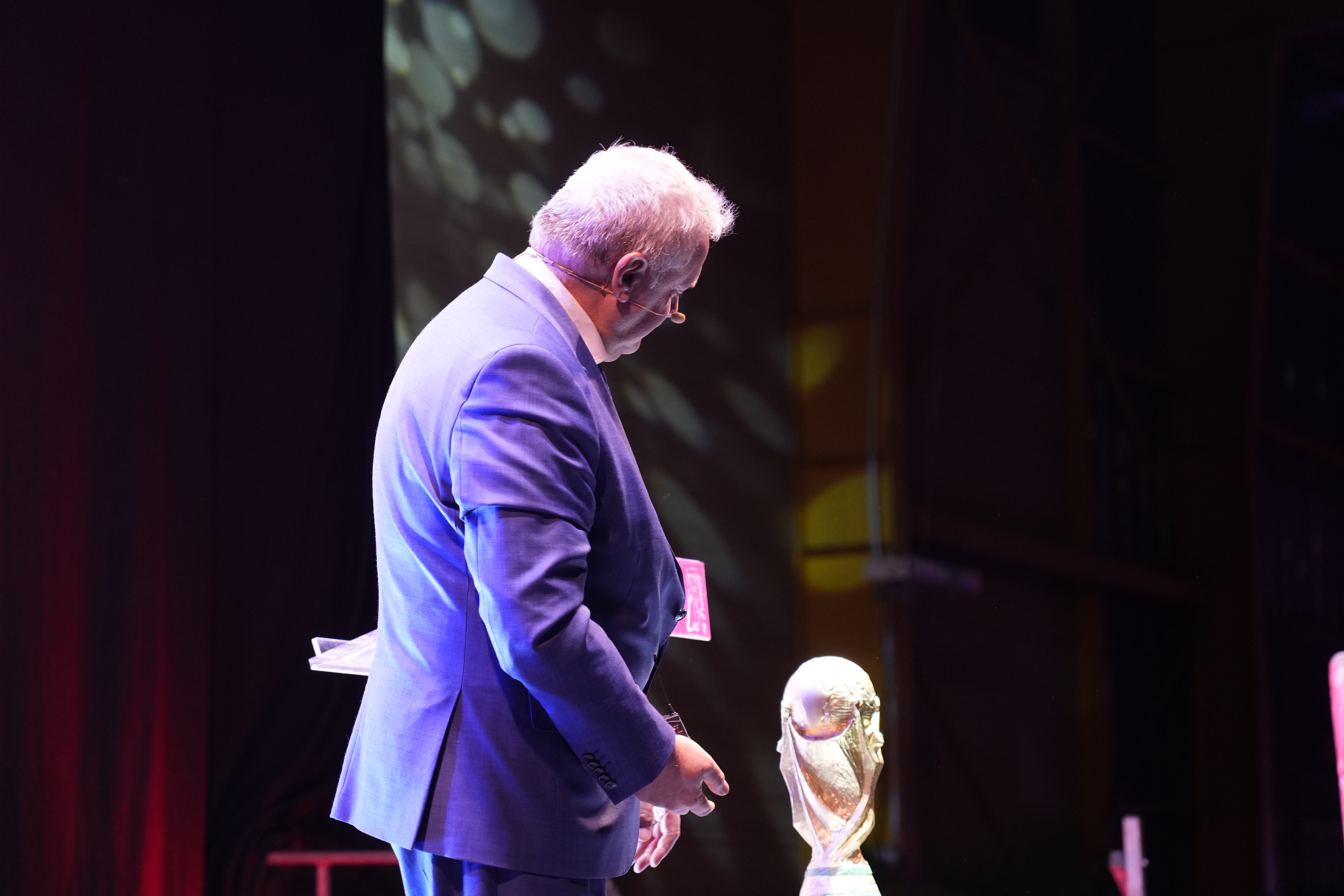 VIP04901.JPG (7.65 MB)