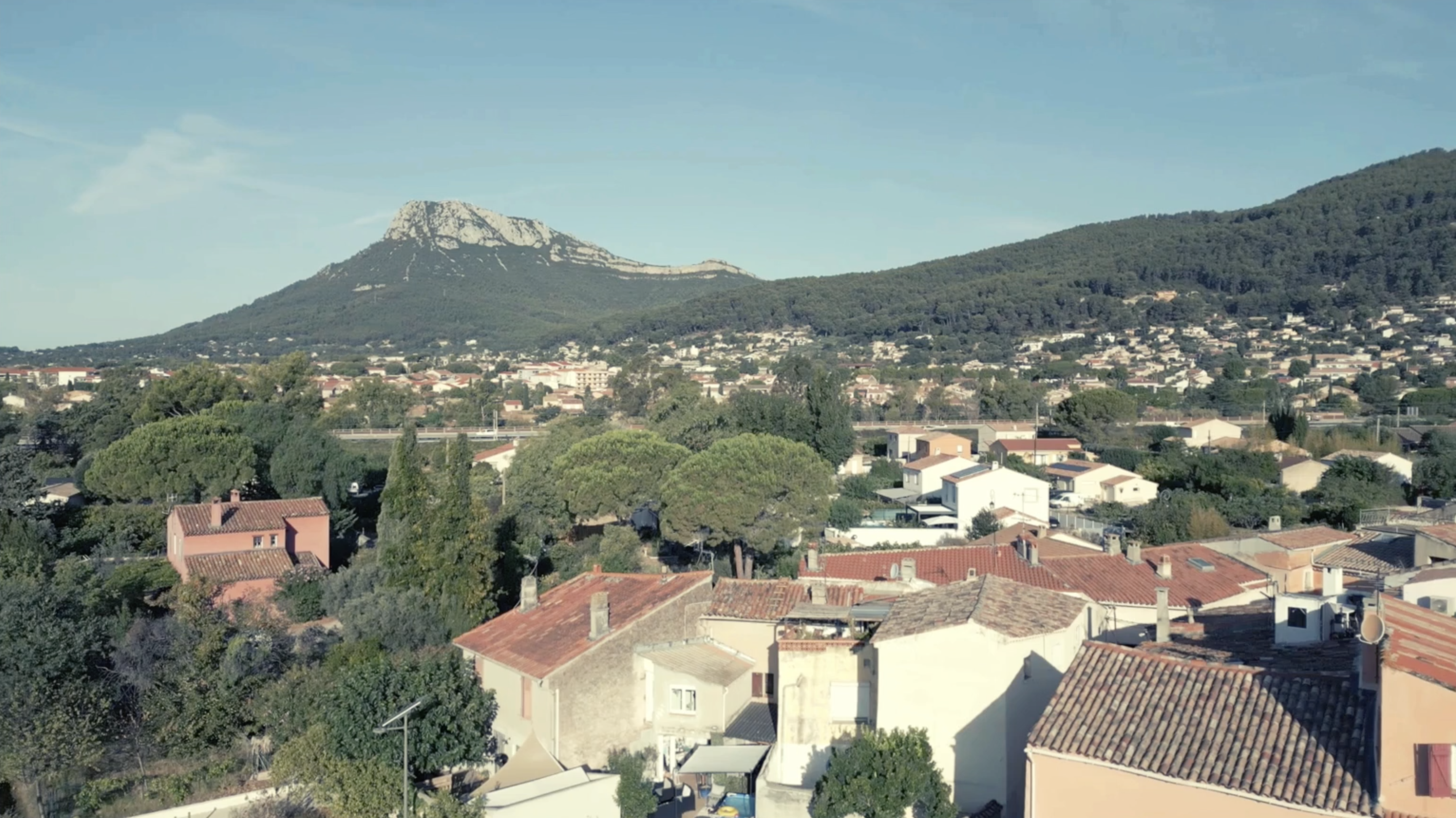 Vue Coudon - village La Farlède (2).png (9.17 MB)