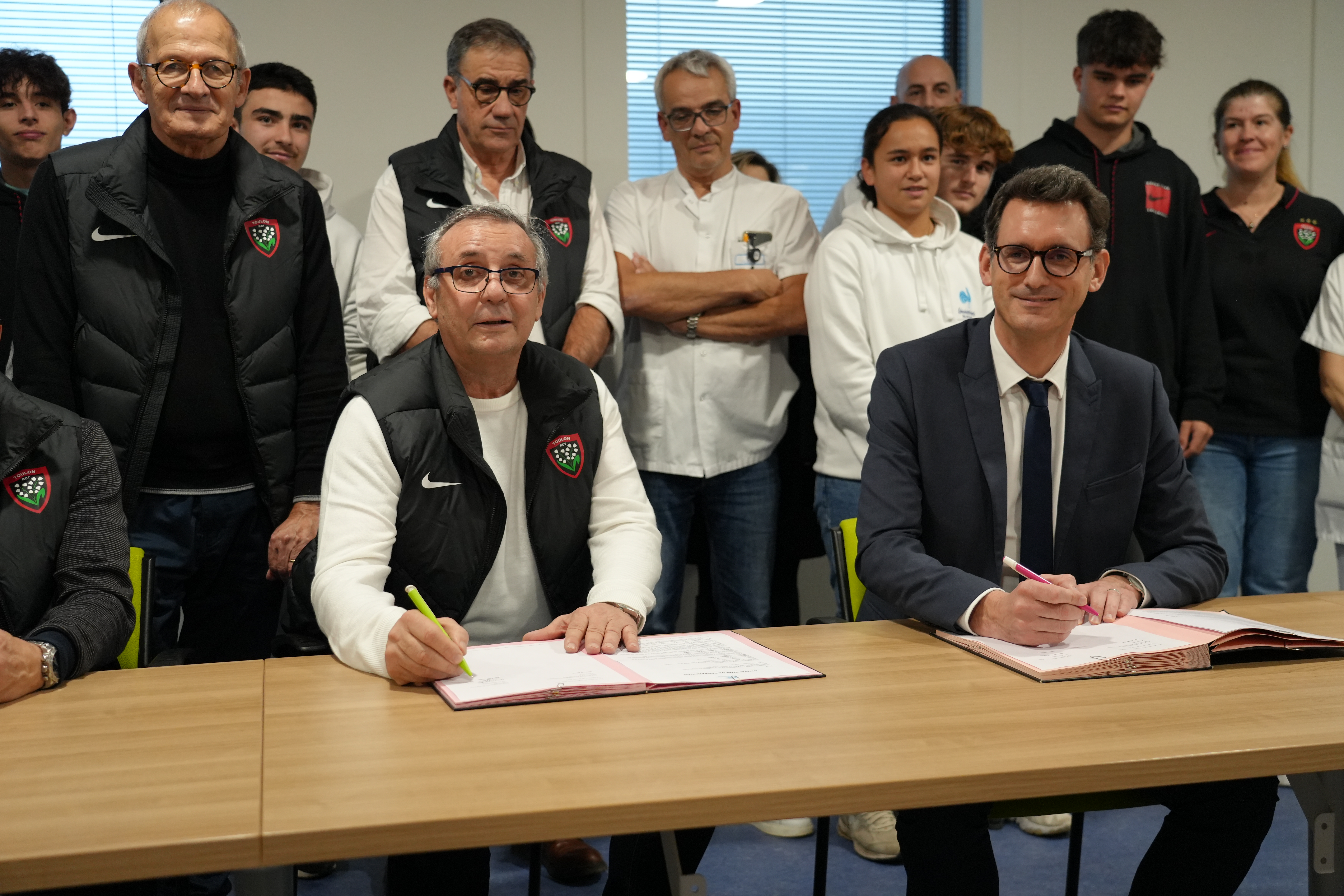 varinfos_signature de la convention.JPG (8.03 MB)