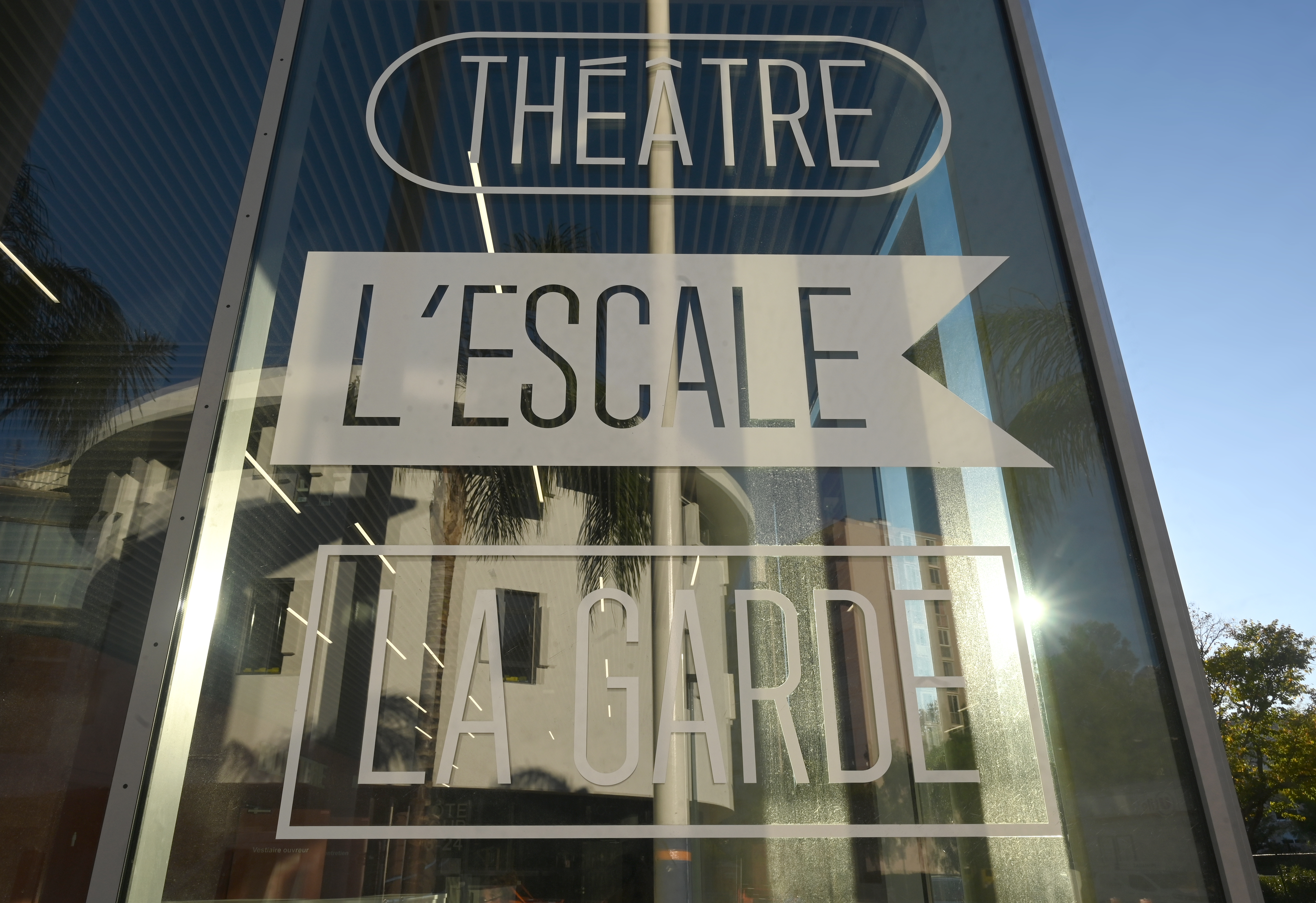 lescale1 ©VilleLaGarde.JPG (9.69 MB)