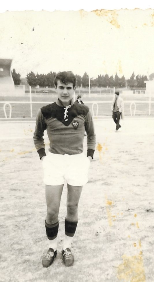 photo 1 JCl 1962 noir et blanc et 1972 couleur.jpg (80 KB)