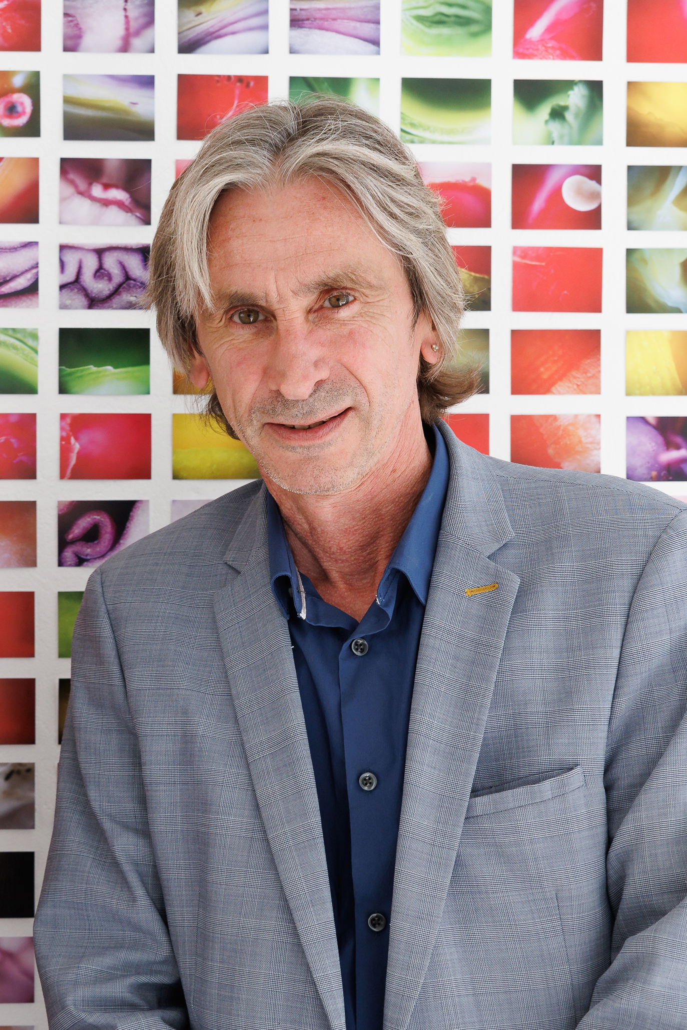 portrait (1).jpg (2.50 MB)