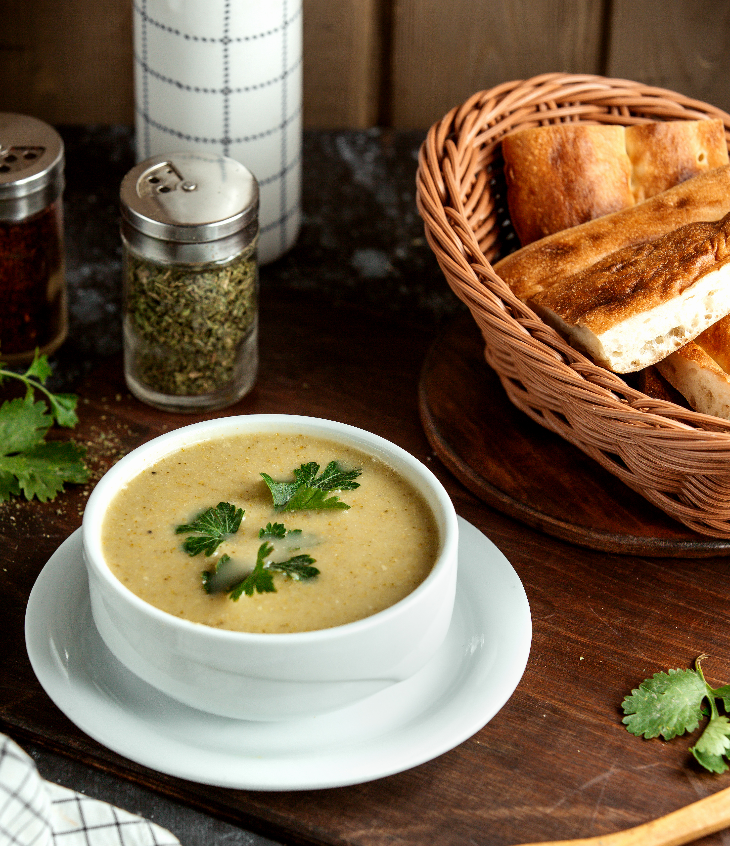 soupe-cremeuse-panier-pain.jpg (8.19 MB)